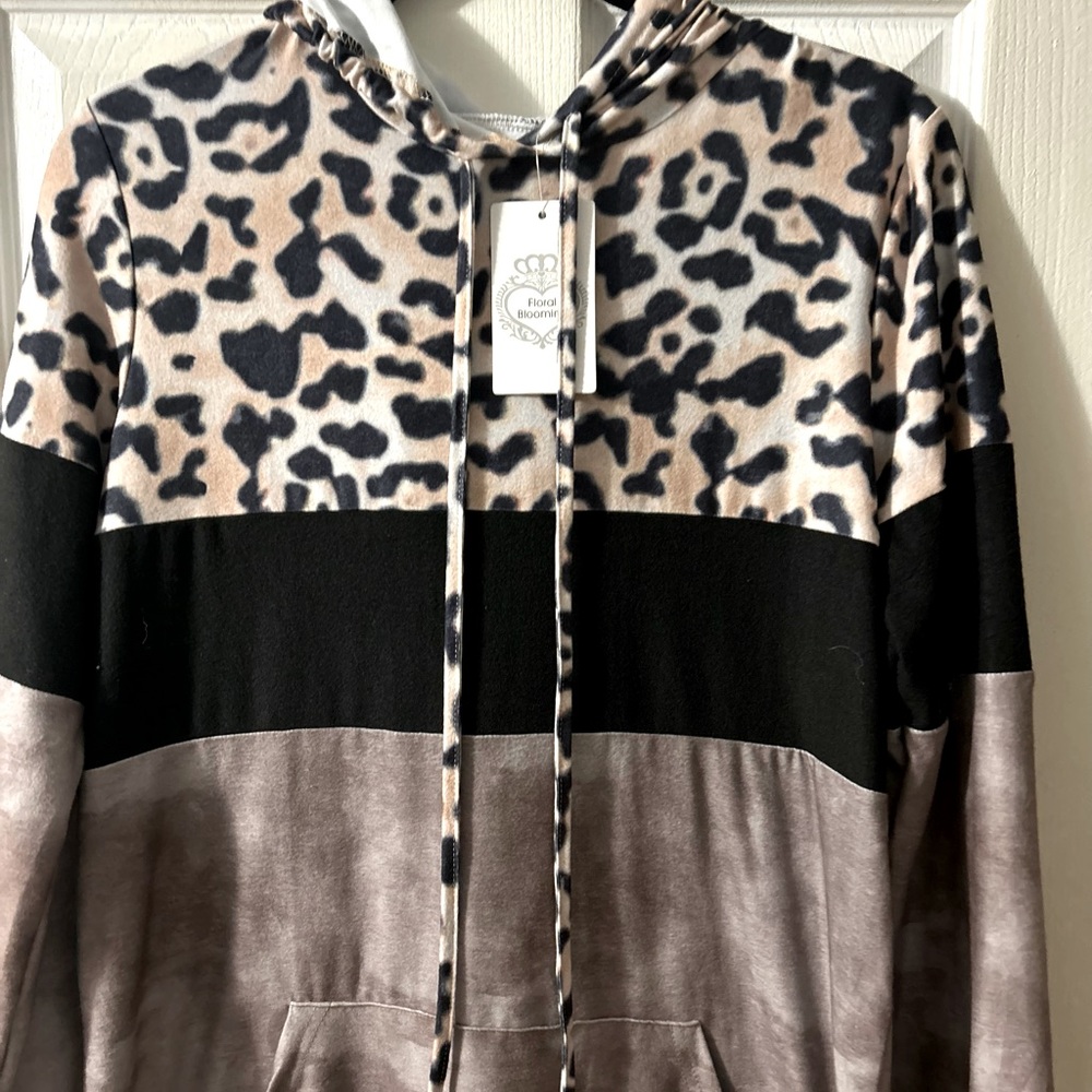 NWT boutique shirt size small - Picture 3 of 8